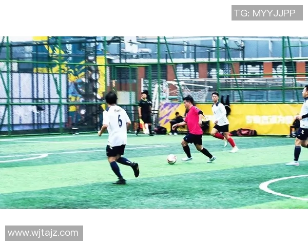 杭州足球队心理素质引发热议球迷与专家各执己见分析争论